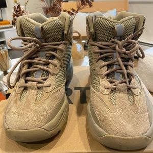 Adidas Yeezy Desert Boots ( YZY DSRT BT) Men’s Size 10 / Color: Rock / Beige